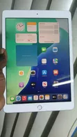 Apple iPad 10.2 (2020) Wi-Fi 32GB White - 3