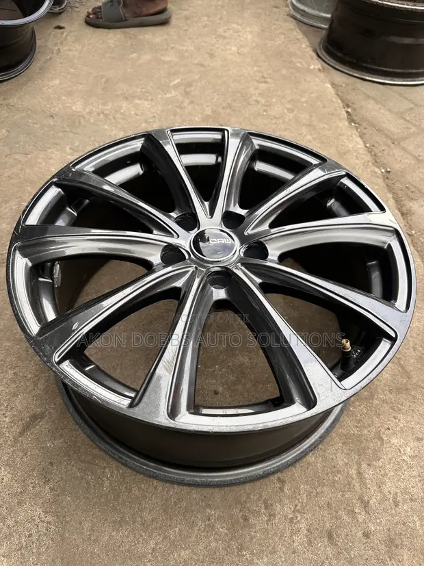Toyota Camry 17" Rims (Used) - 1