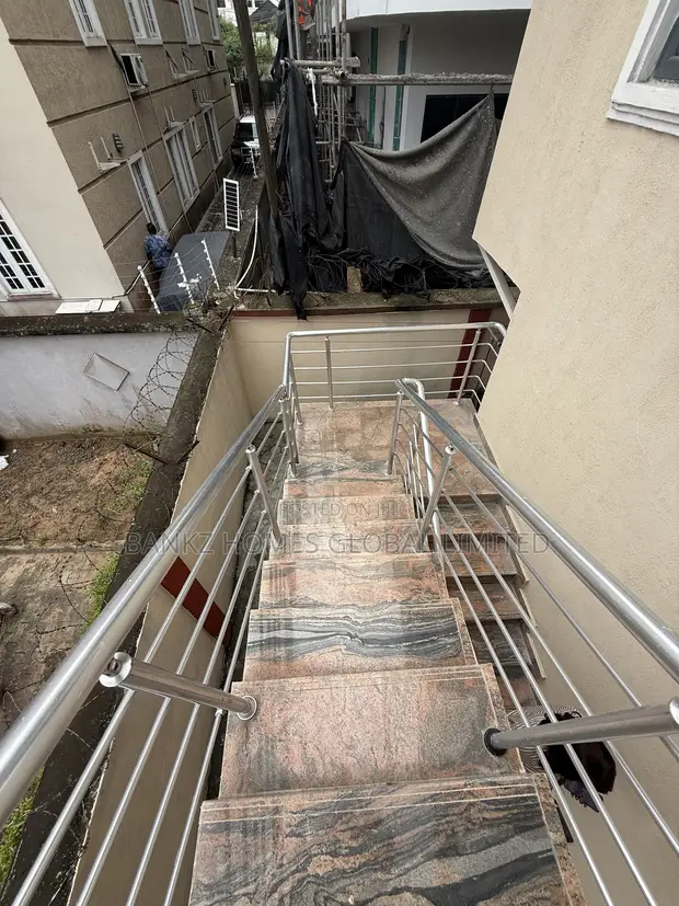 3 Bedroom Apartment for Rent in Lekki Phase 1 - 1