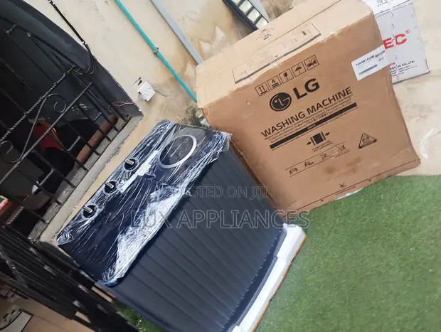 LG 8kg Twin Tub Semi-Automatic Washing Machine - 1