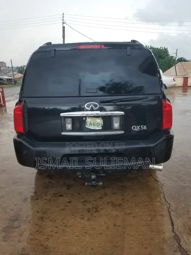 Infiniti QX56 2004 Black - 1