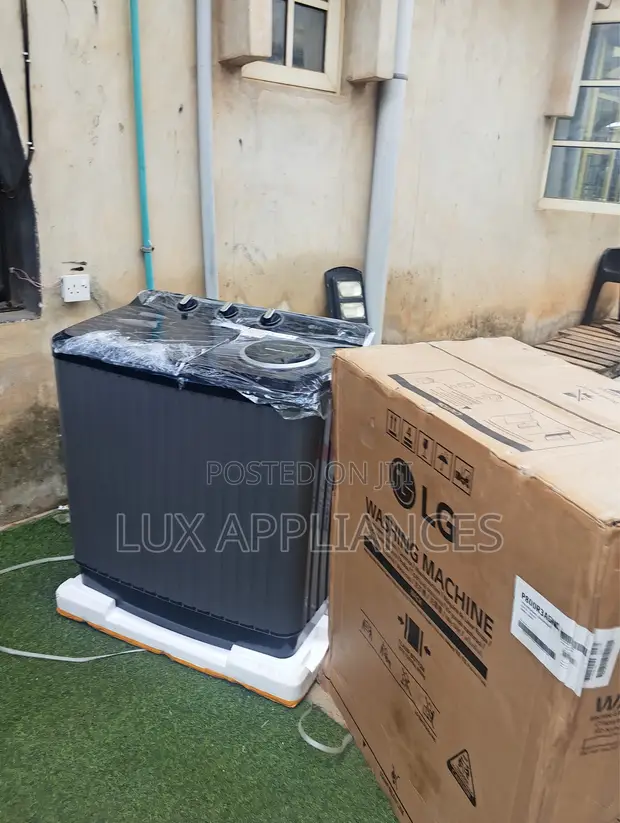 LG 8kg Twin Tub Semi-Automatic Washing Machine - 1