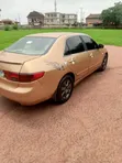 Honda Accord 2005 Gold - 5