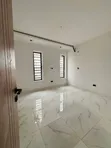 3-Bedroom Flat da BQ Sayarwa a Shomolu, Legas - 4