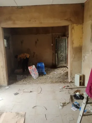 Newly Built Shops for Rent - Lagos-Abeokuta Expressway Access