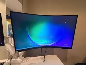 Samsung 32-Inch Mai Lallura