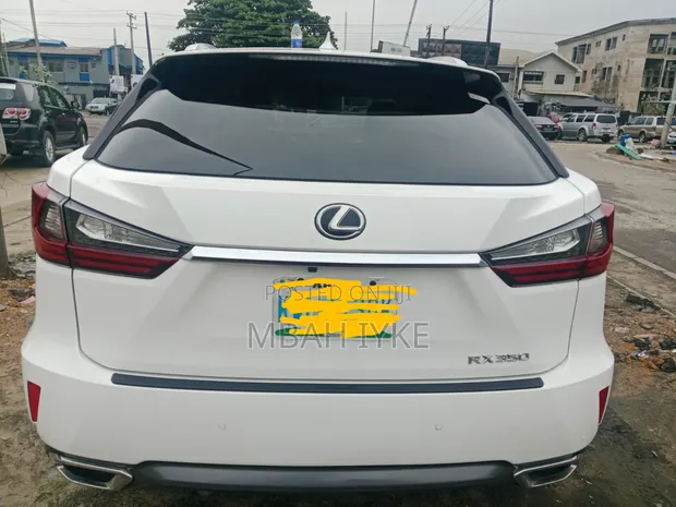 Lexus RX 350 FWD 2017 Fari - 1