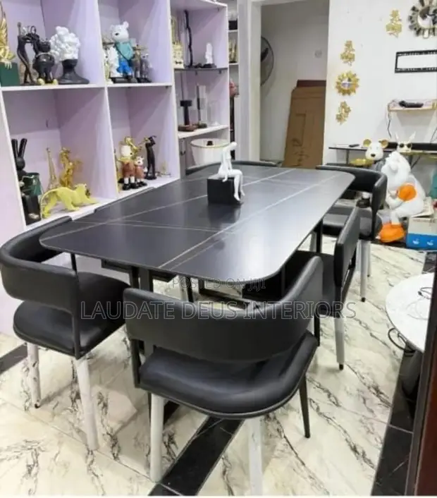 Sabon Dining Table Mai Zama 6 da Sama na Marble - 1