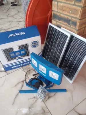 Wakatek 300W Solar Flood Light