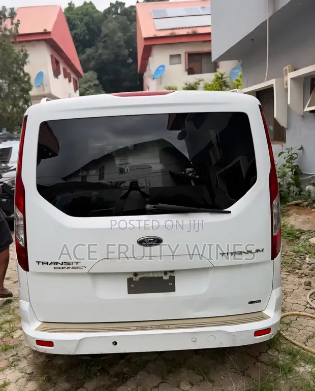 Ford Transit Connect Titanium Bus 2018 - 1