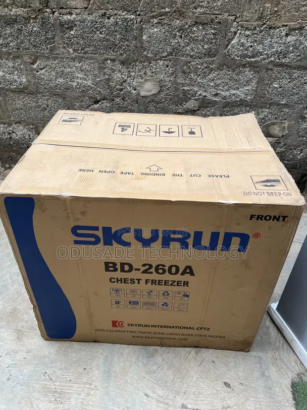 Skyrun 260L Chest Freezer BD260A - Brand New - 1