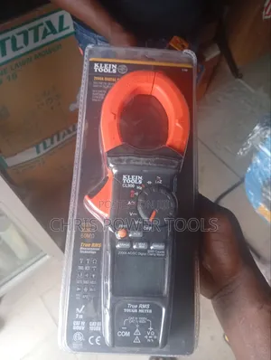 Uni-T Digital Multimeter