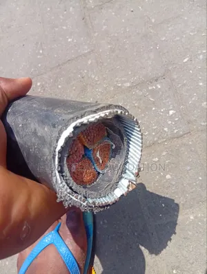 BICC 240mm² 4-Core Armoured Cable, Pure Copper