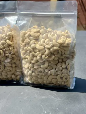 Processed Cashew Nuts - 1kg Pack
