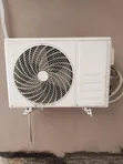 Inverter Air Conditioner AC - Low Electric Consumption - 1