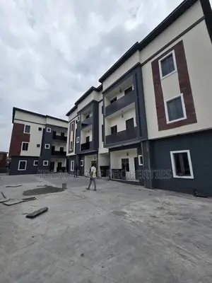 2 Bedroom Apartment for Sale in Surulere