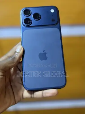 Apple iPhone 17 Pro Max 256GB Blue (Amfani da UK)