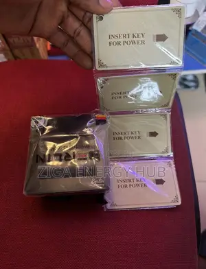 Card Switch - Gold