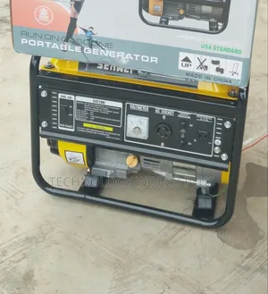 Senwei SV2200 Portable Generator - 230V, Man Fetur