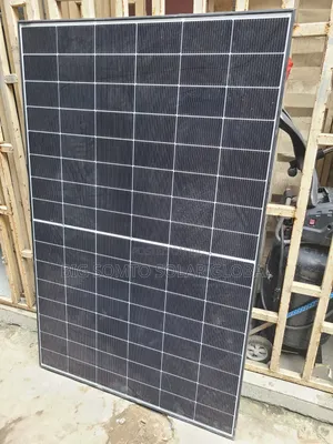 550W JinkoSolar Panel - Brand New