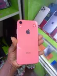Apple iPhone XR 64GB Rose Gold - 4