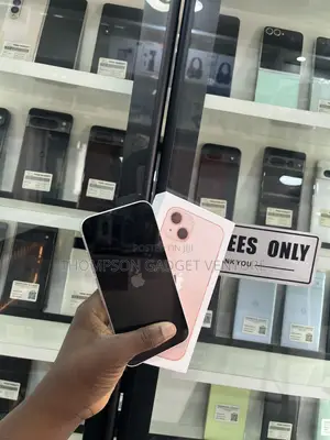 Apple iPhone 13 128GB Pink