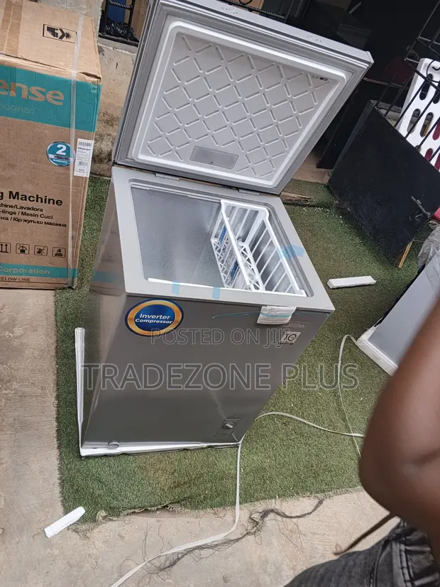 Midea 142L Compact Chest Freezer - MDRC265FZG43D - 1