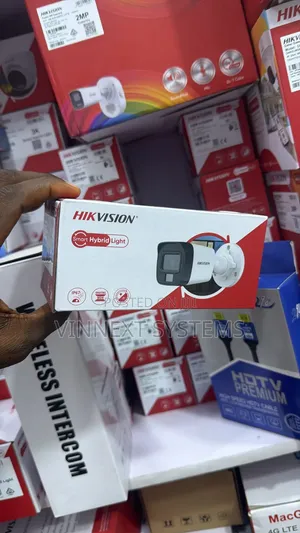 Hikvision Kamara ta Waje ta CCTV