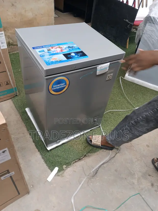 Midea 142L Household Chest Freezer - 1