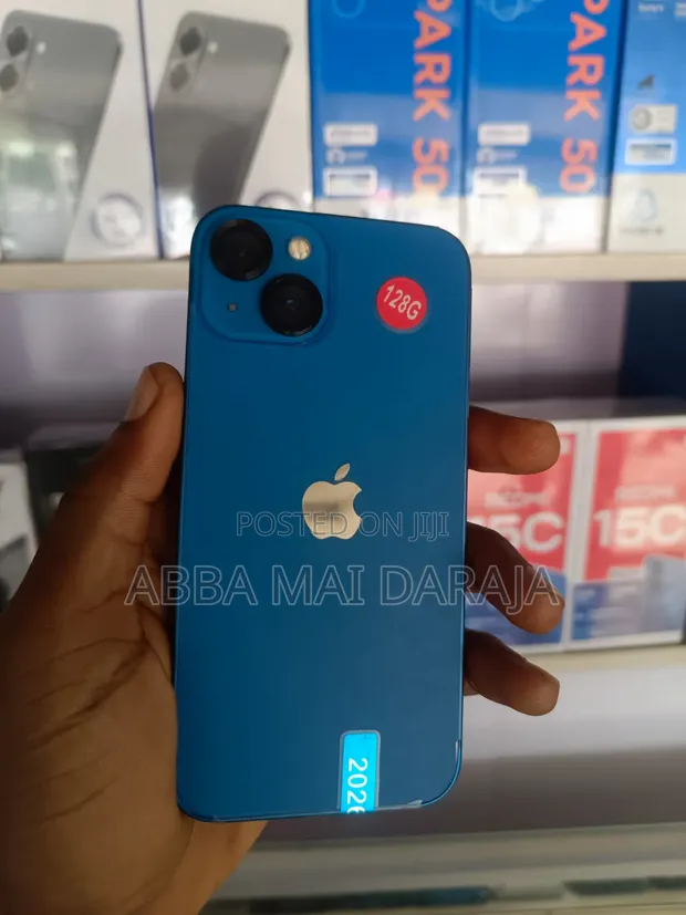 Apple iPhone 13 128GB Blue - 1