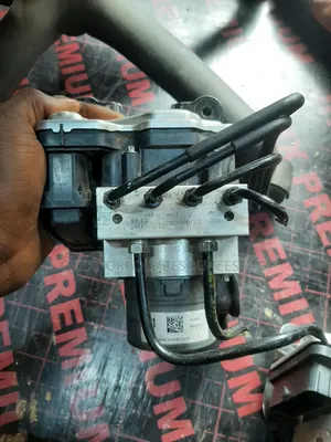 ABS Module na Toyota Tundra (2022-2024)