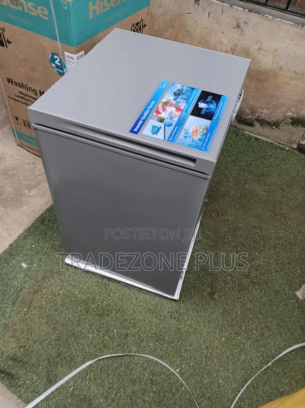 Midea 142L Energy Efficient Chest Freezer - 1