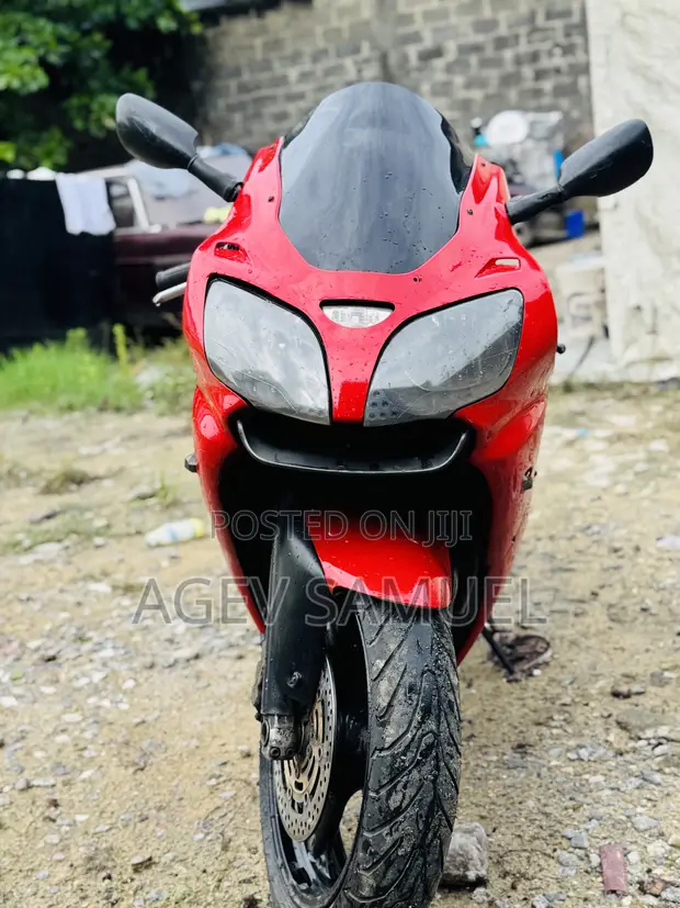 Kawasaki Ninja ZX6R 2002 Red - 1