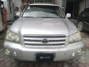 Toyota Highlander 2002 Silver