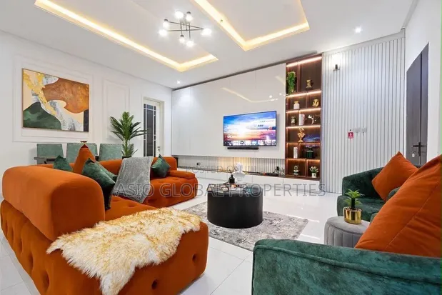 3 Bedroom Luxury Apartment with PS5 in Oniru, VI - 1
