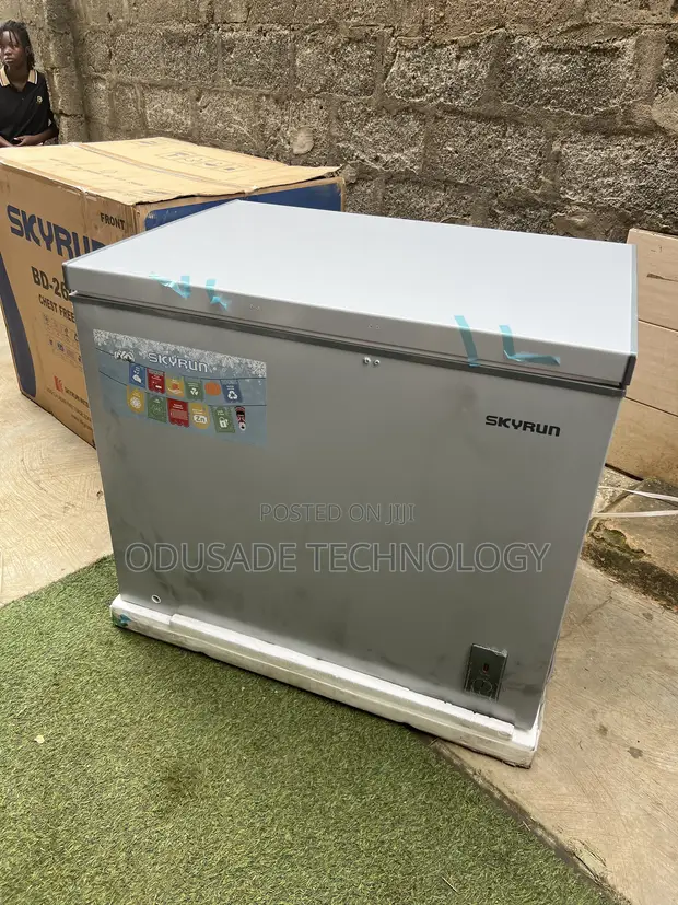 Skyrun 260L Chest Freezer - Brand New - 1