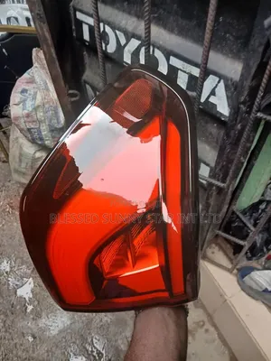 Infiniti QX60 Tail Lights (Used)