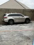 2016 Toyota Highlander XLE V6 4x4 SUV Gold - 1