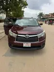 2016 Toyota Highlander LE V6 4x4 SUV - 2