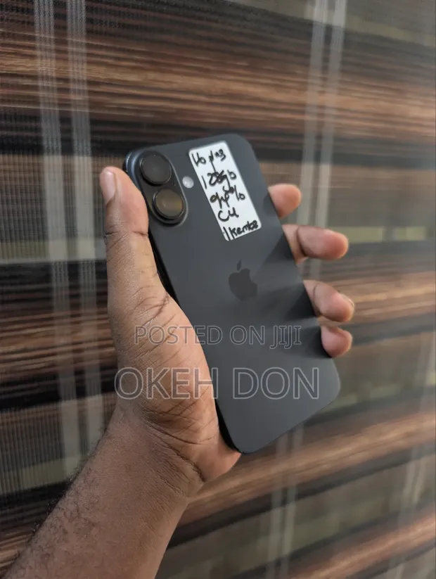 Apple iPhone 16 Plus 128GB Black - 1