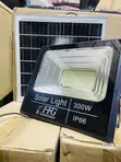 300W Hasken Wuta Na Rana Tare Da Panel Da Remote - 4