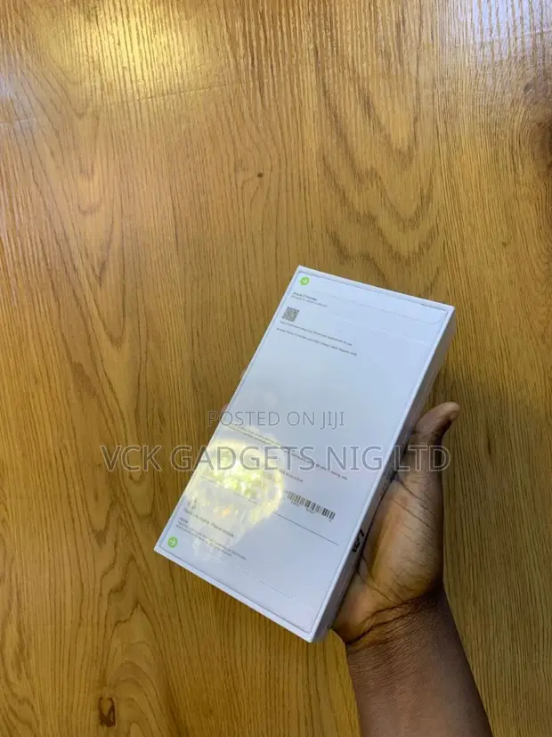 New Apple iPhone 17 Pro Max 256GB Orange - 1
