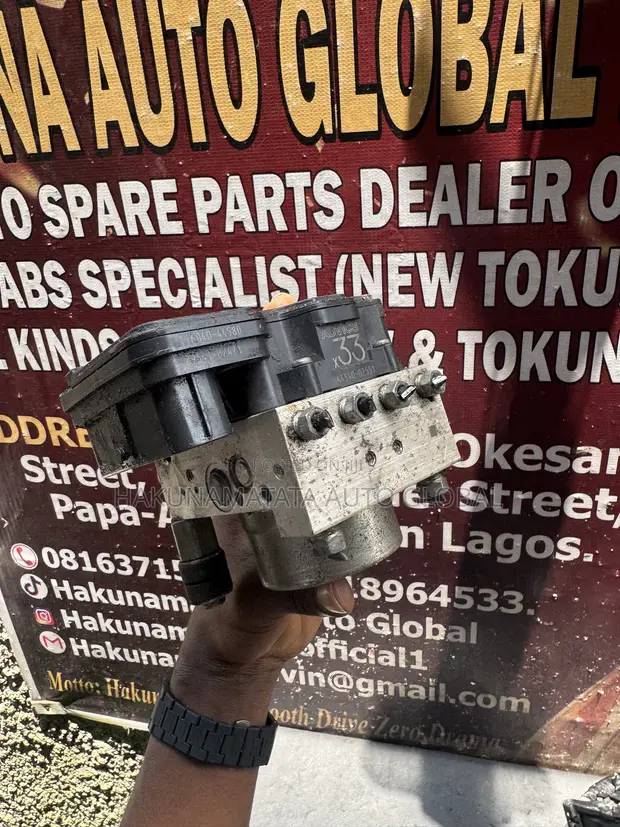 Toyota Corolla 2018-2019 ABS Hydraulic Pump & Module - 1