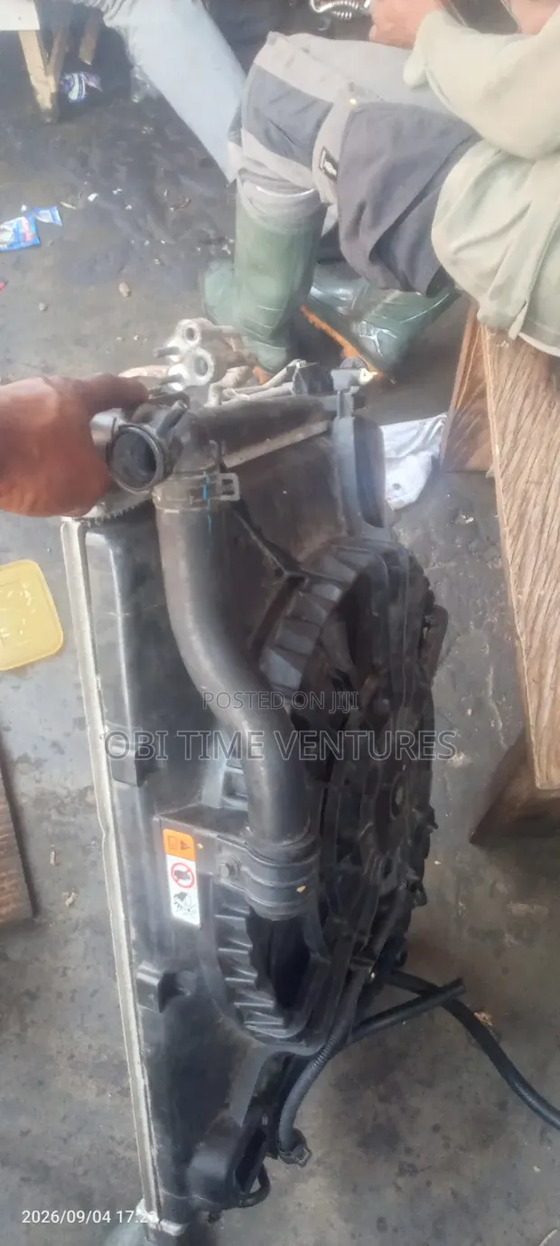 Hyundai Sonata 2008 Radiator da Fan - 1
