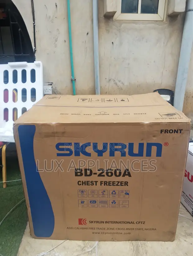 Skyrun 260L Chest Freezer - 1