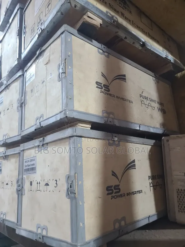 3.5kva/24v Ss Power Off-Grid Inverter - 1