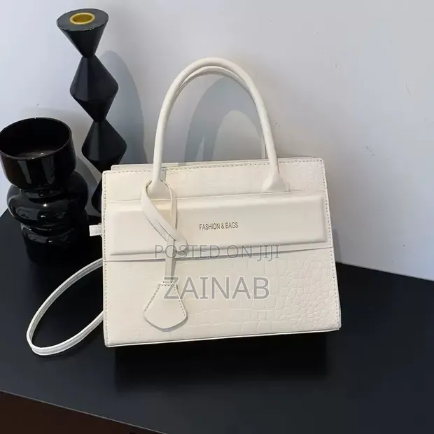 Zynabs Collection Black Patent Leather Handbag - 1