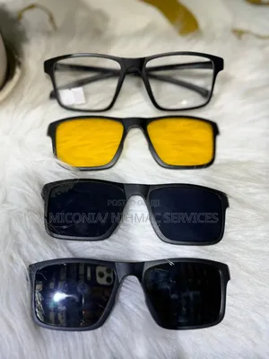 4-in-1 Gilashin Idanu