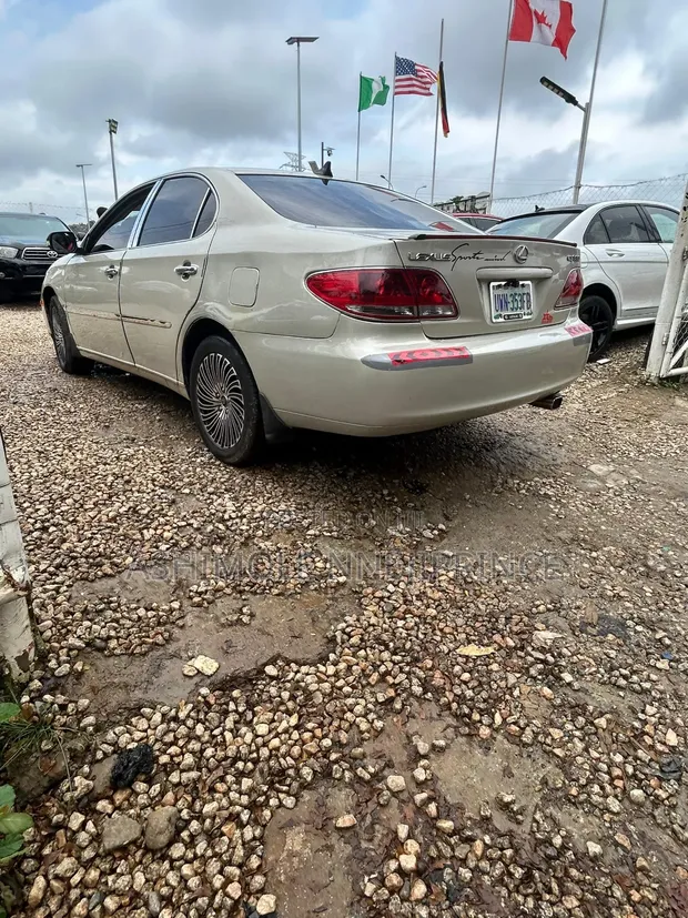 Lexus ES 330 Sedan 2004 Zinari - 1