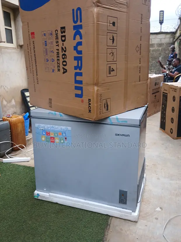 Skyrun 260L Chest Freezer - Brand New - 1